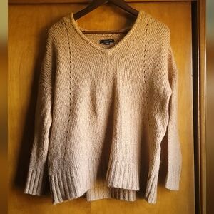 Women's V-Neck Sweater - Tan